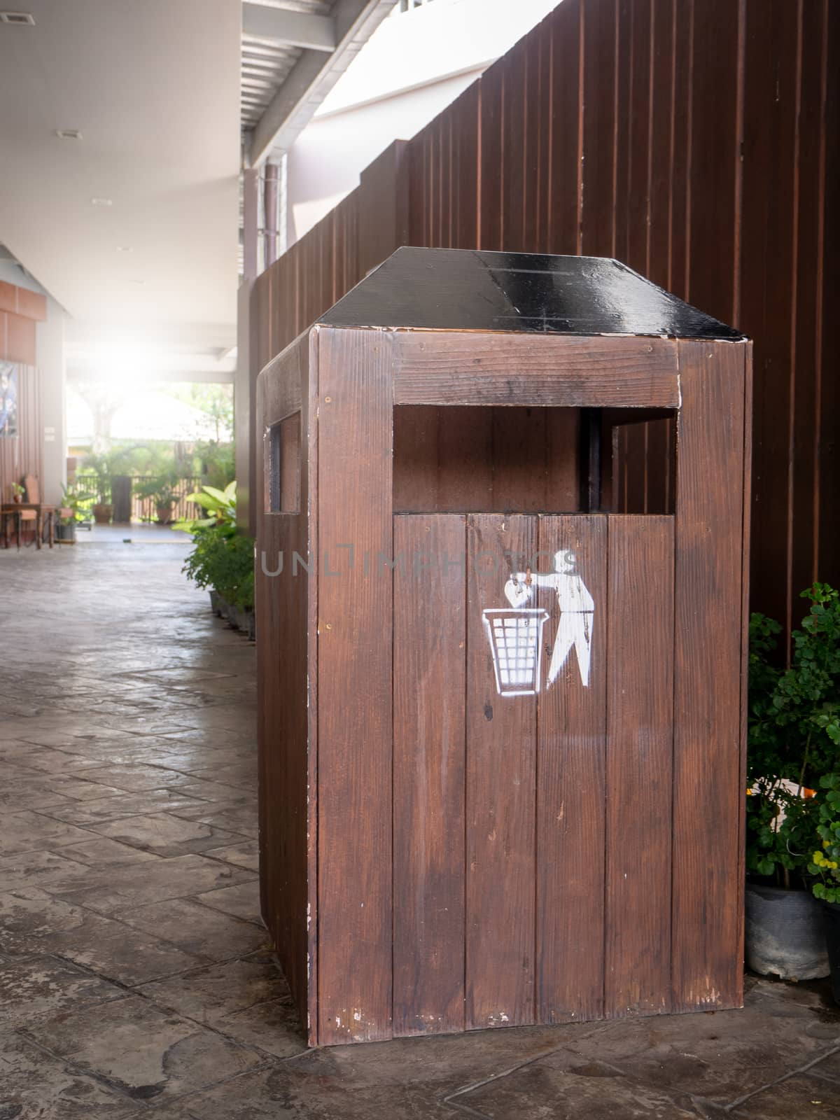 Vintage Wood trash bin design to prevent be wet from rain