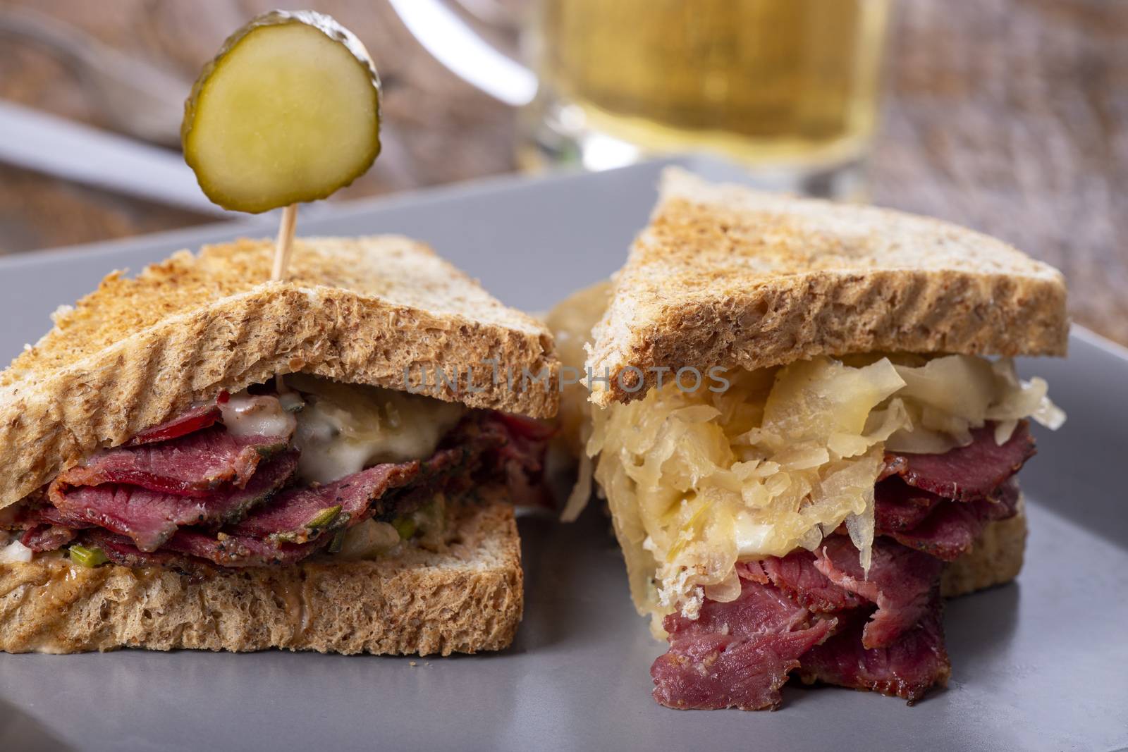 reuben sandwich by bernjuer