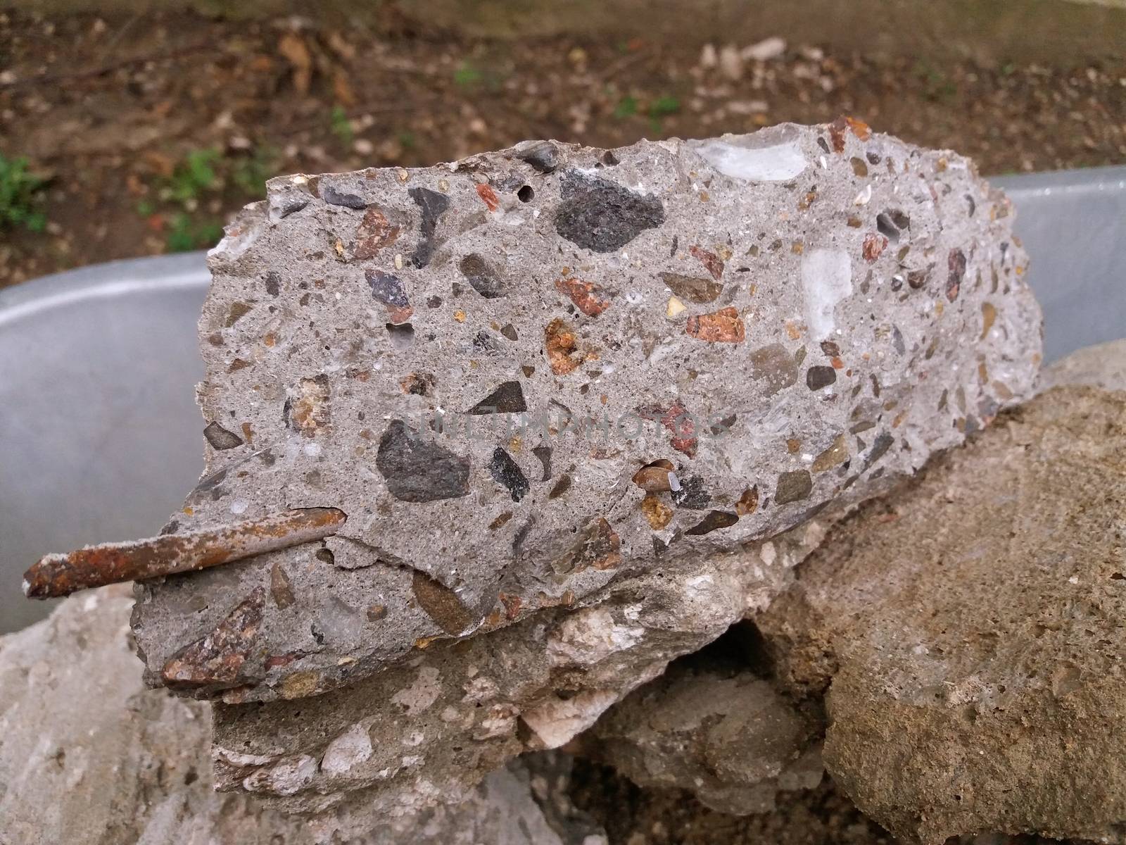 Concrete split stone used in construction, good material