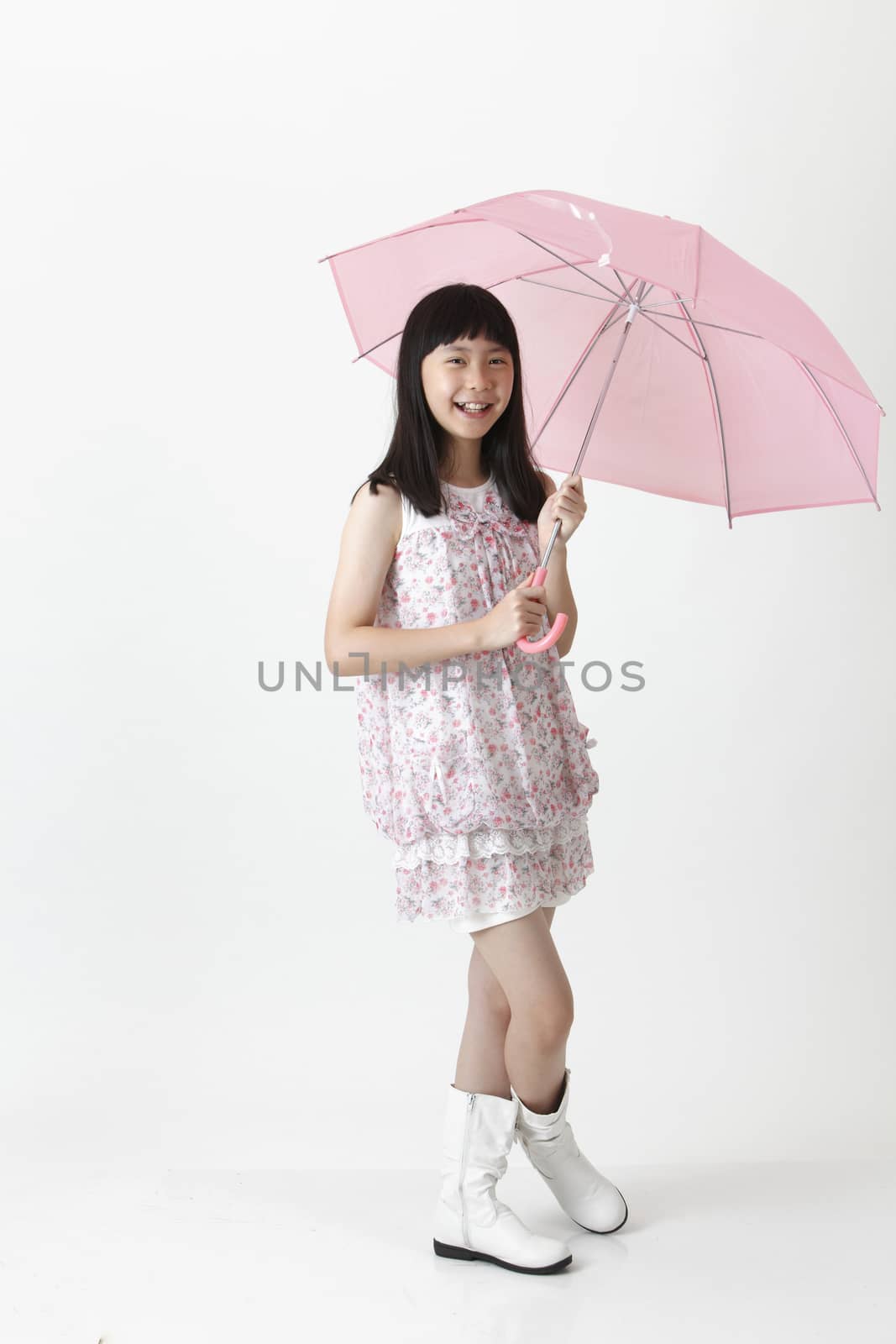 chinese girl holding a pink umbrella