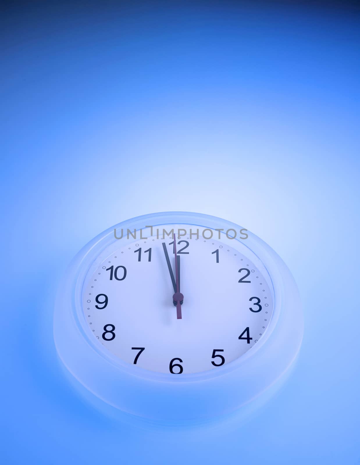 Time shows One Minute to 12
