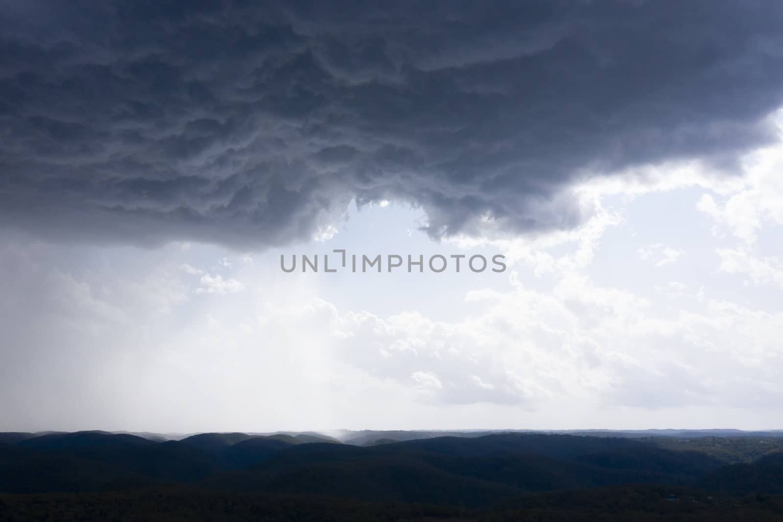 A severe thunderstorm and rain in the greater Sydney basin by WittkePhotos