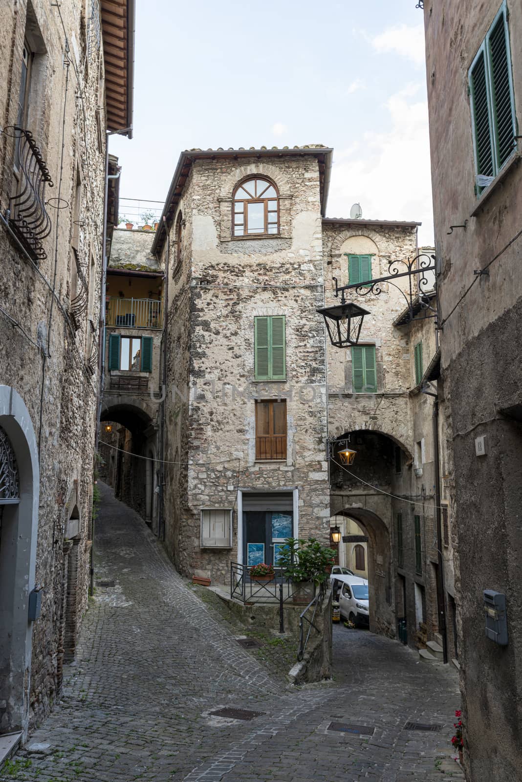 architecture of alleys and buildings in the country of stroncone by carfedeph