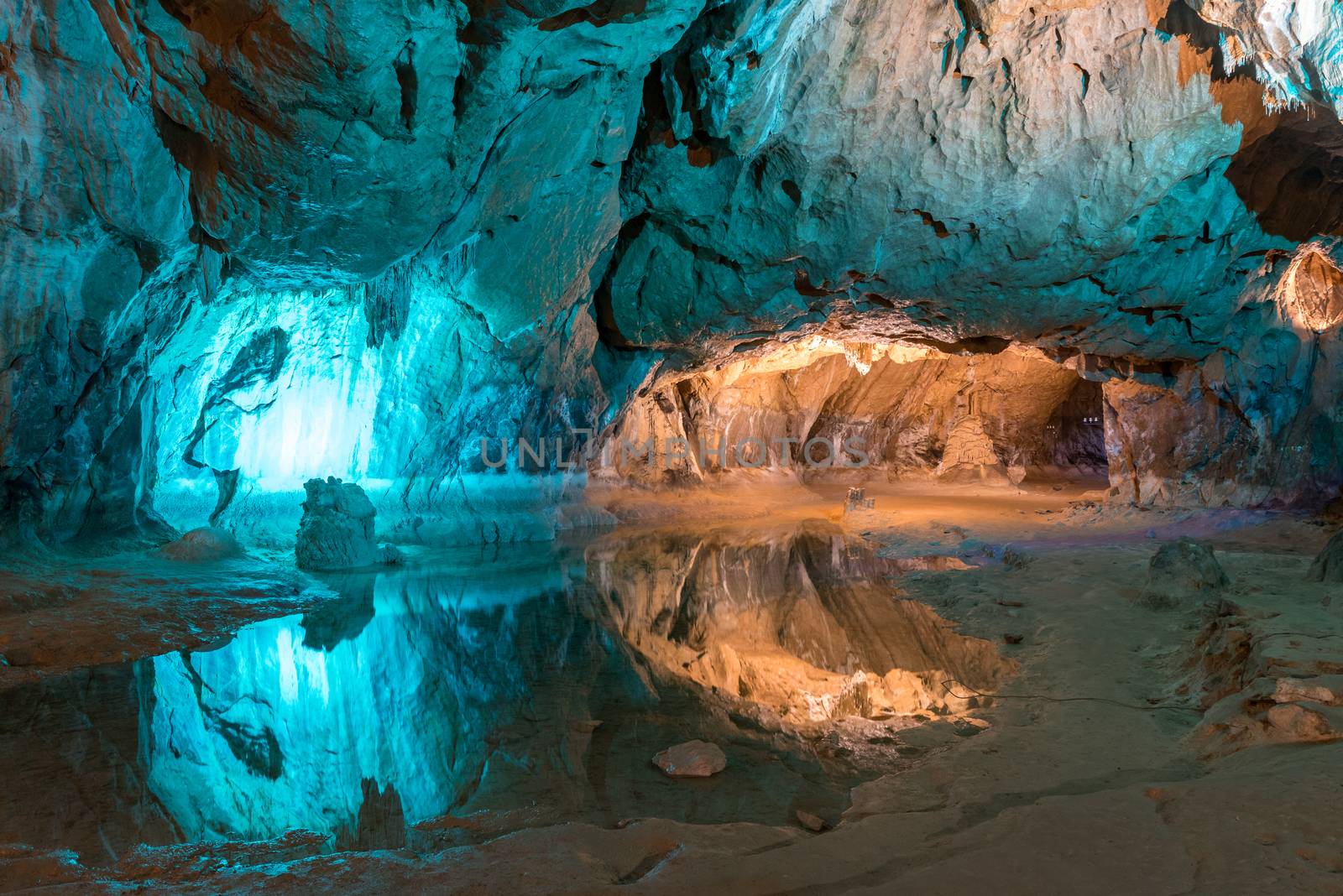 France, Ariege, Tarascon sur Ariege, Cave Lombrives by martinscphoto