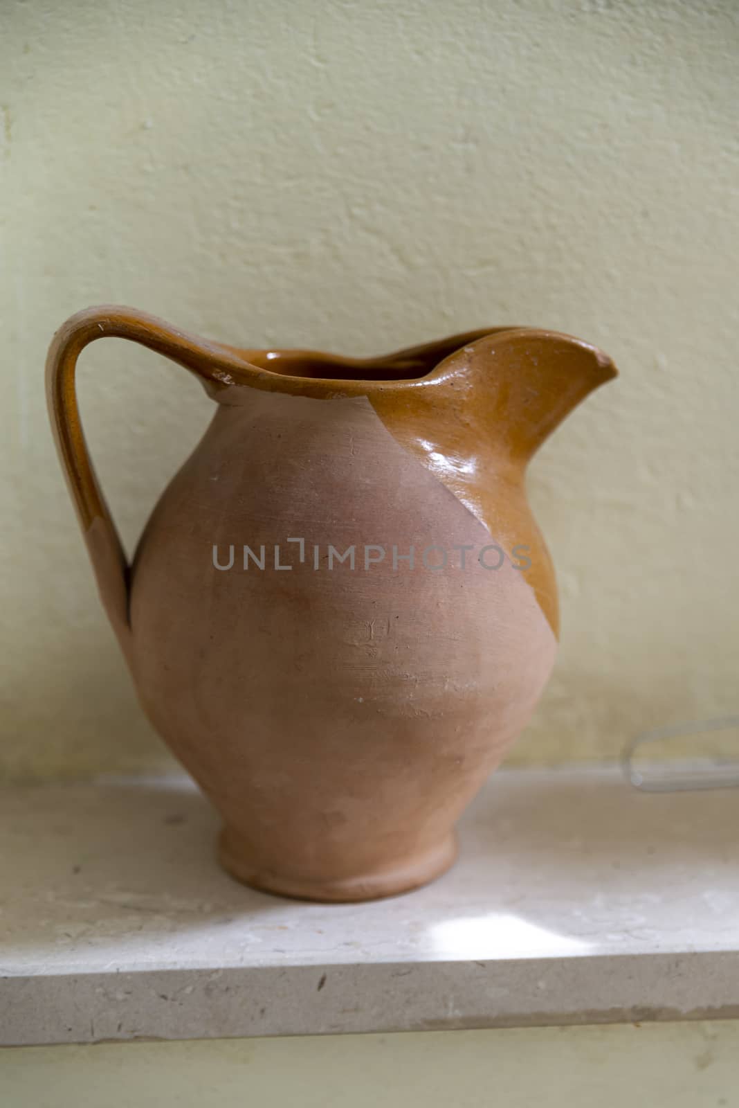 ancient terracotta amphorae to contain liquids for food use