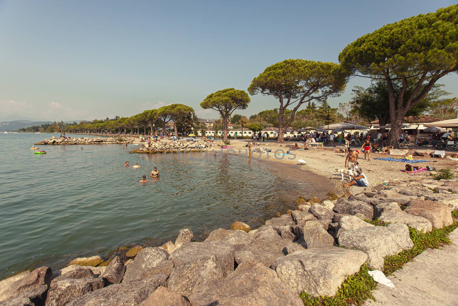 LAZISE, ITALY 16 SEPTEMBER 2020: Beach in Garda Lake in Lazise