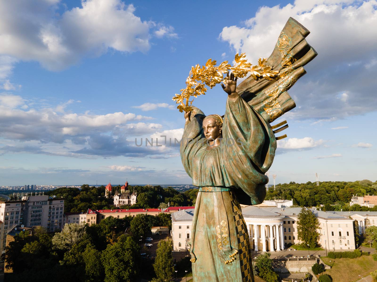 Monument on Independence Square in Kyiv, Ukraine by Mykola_Kondrashev