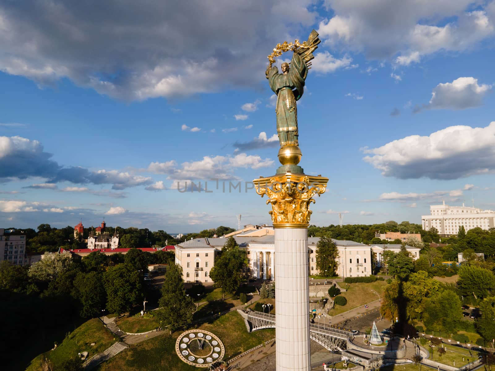 Monument on Independence Square in Kyiv, Ukraine by Mykola_Kondrashev