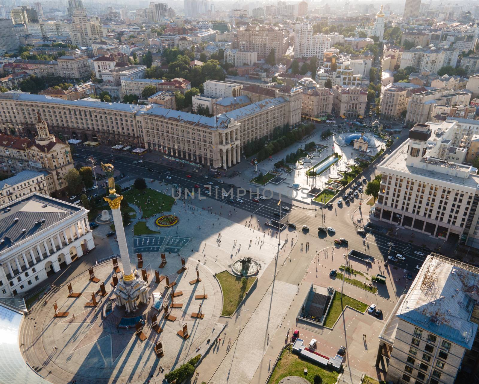 The architecture of Kyiv. Ukraine: Independence Square Maidan