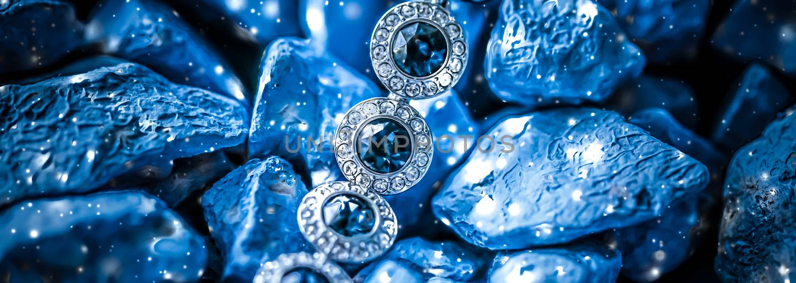 Luxury diamond bracelet, jewelry and fashion brand by Anneleven