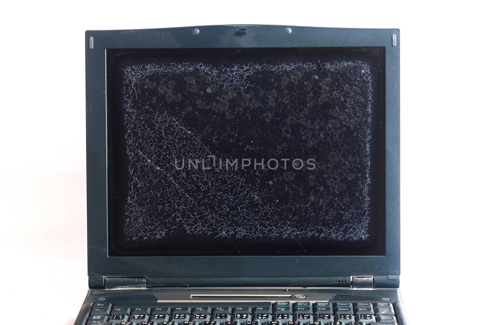 Notebook monitor screen deteriorate by ideation90