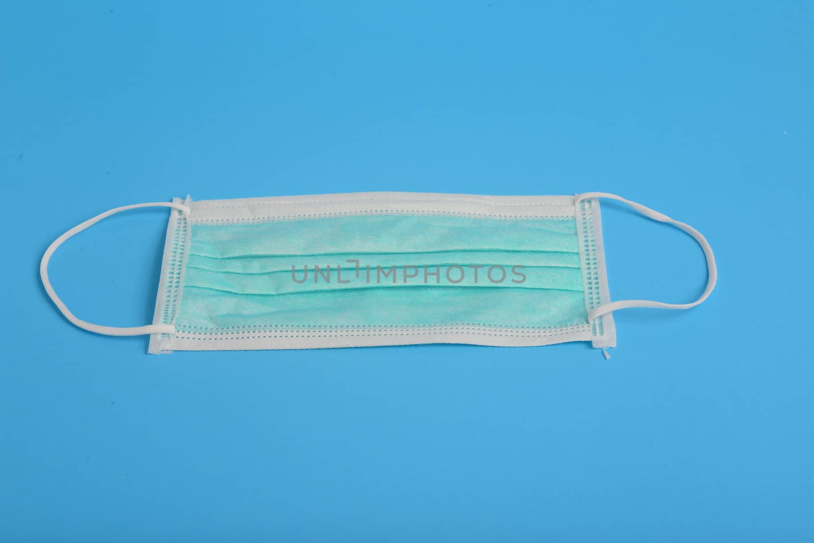 Disposable Hygienic Mask to cover the mouth and nose by ideation90
