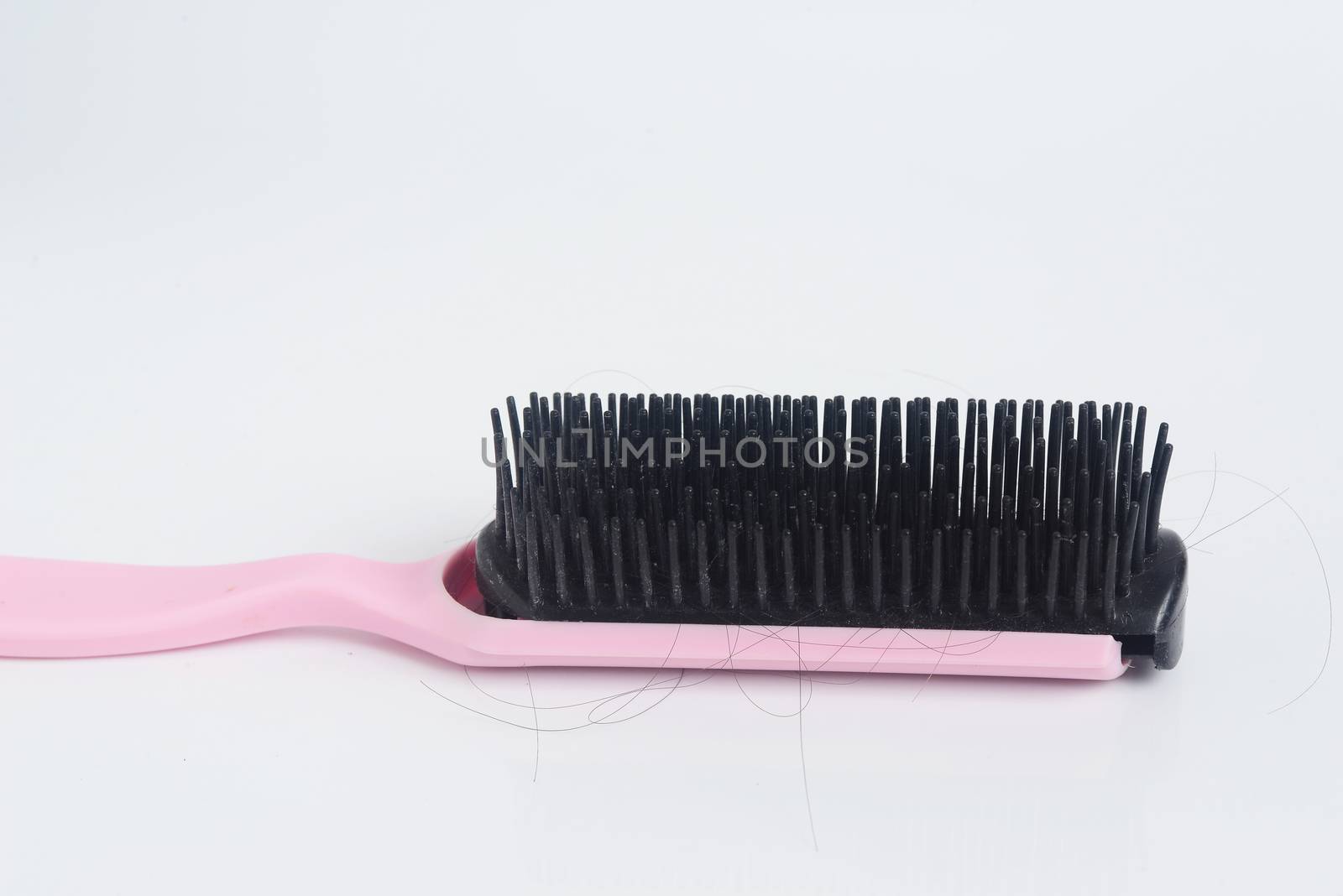 Comb causes hair loss increase breakage by ideation90