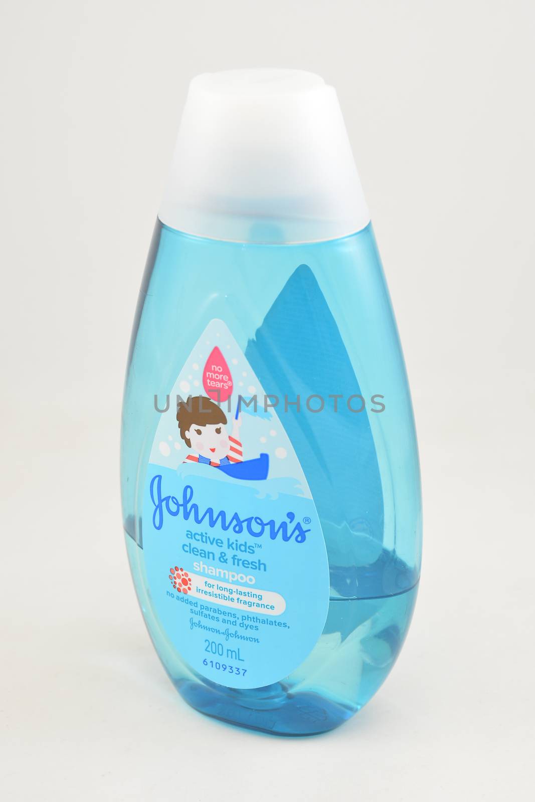 Johnsons kids shampoo in Manila, Philippines by imwaltersy