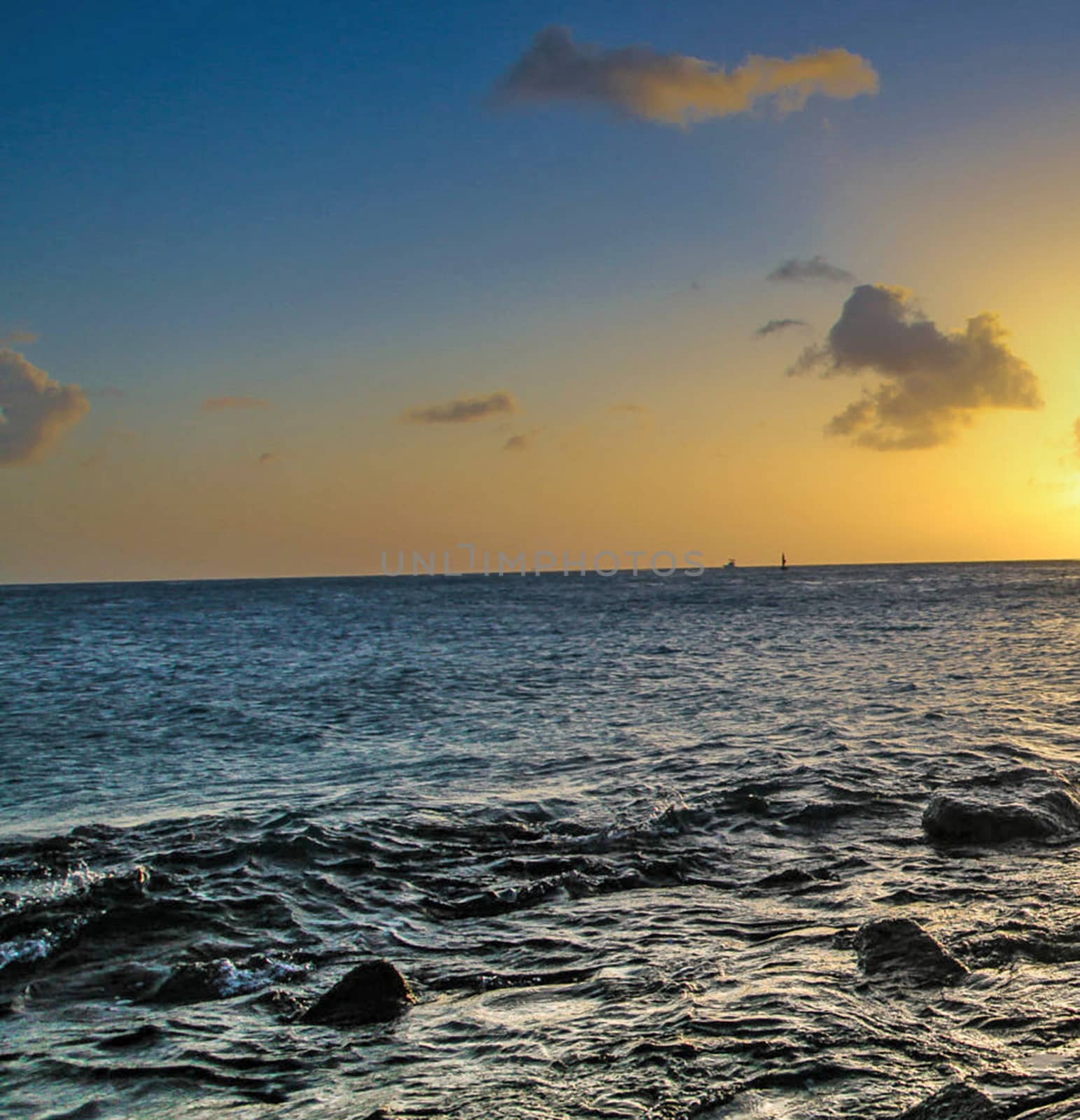 Beautiful pictures of Aruba by TravelSync27