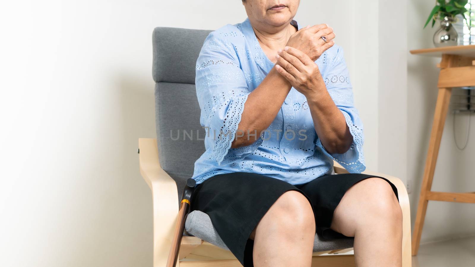 wrist hand pain of old woman, healthcare problem of senior concept