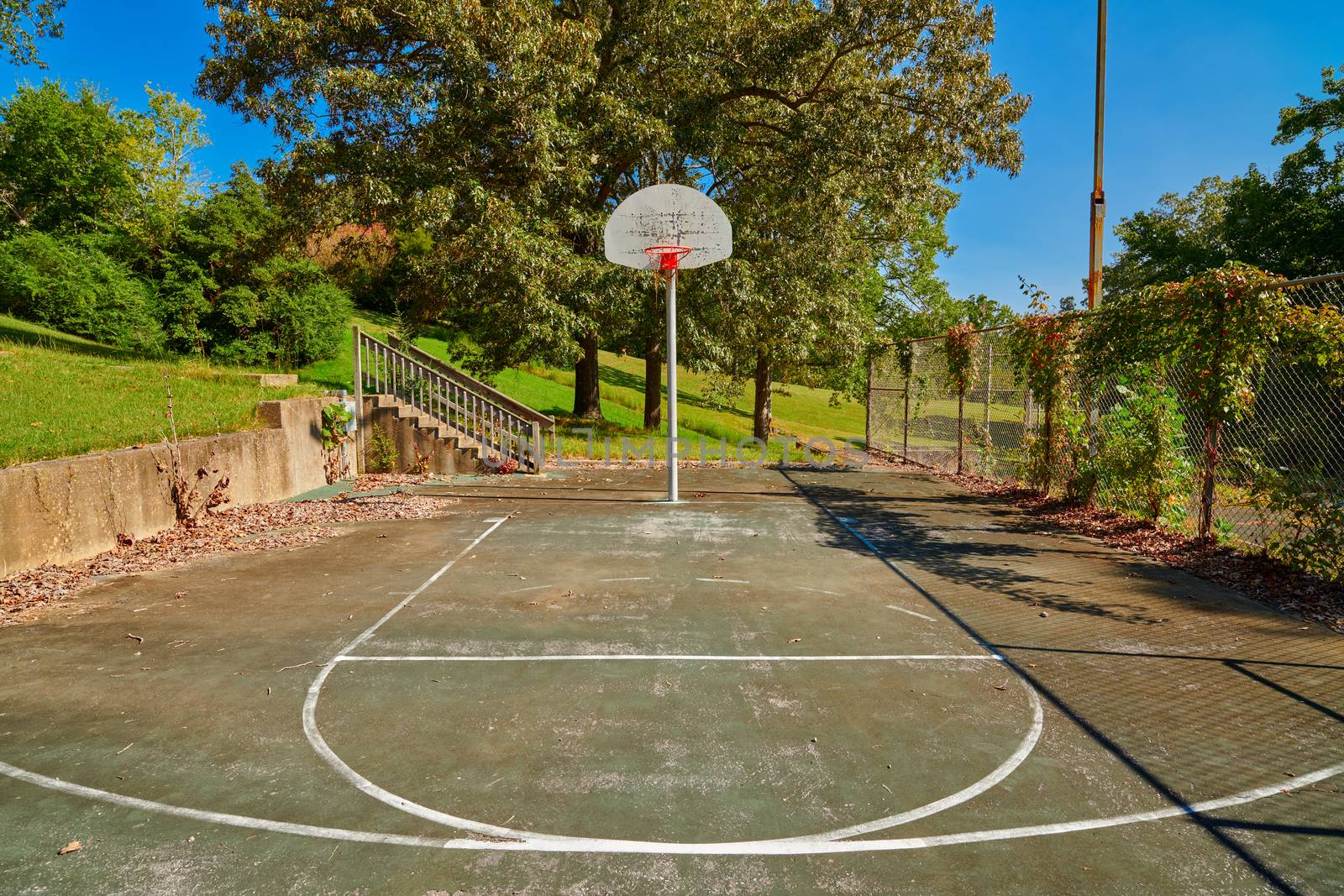 Old abandoned basketball coourt at Kenlake State Resort Park, Kentucky.