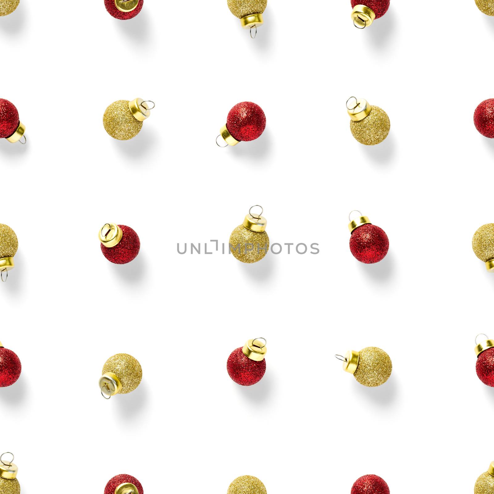 Seamless pattern with red and gold Christmas decorations on white background. Christmas red ornaments Seamless pattern. Christmas abstract background made from balls.