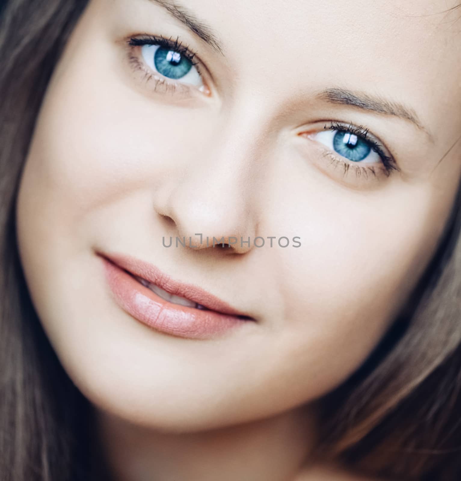 Beauty portrait of a young woman, natural look by Anneleven