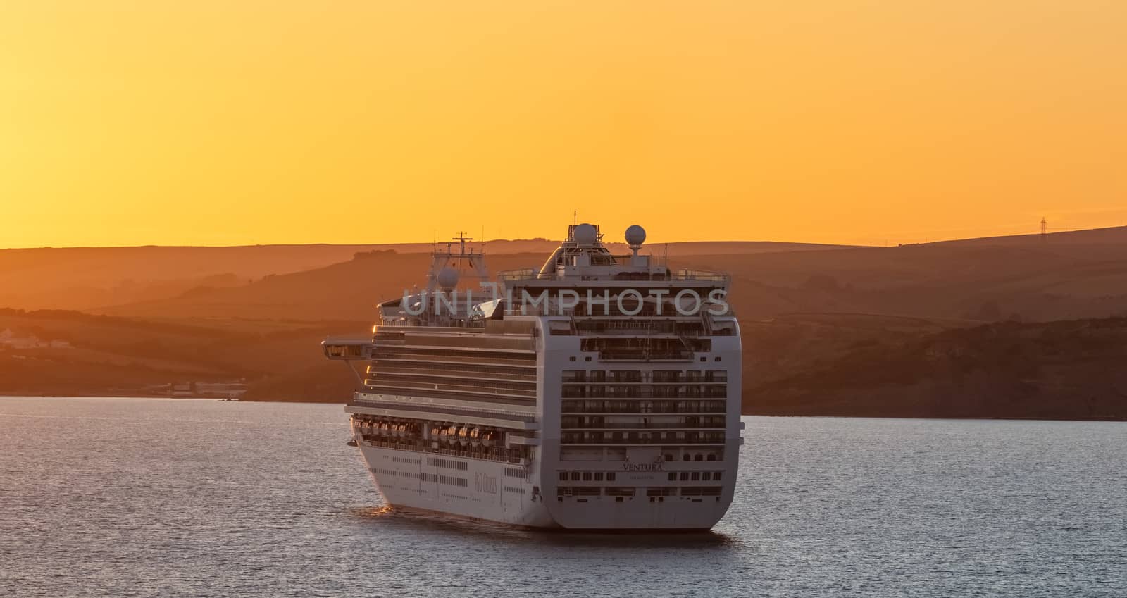 P&O cruise ship Ventura in Weymouth Bay by DamantisZ