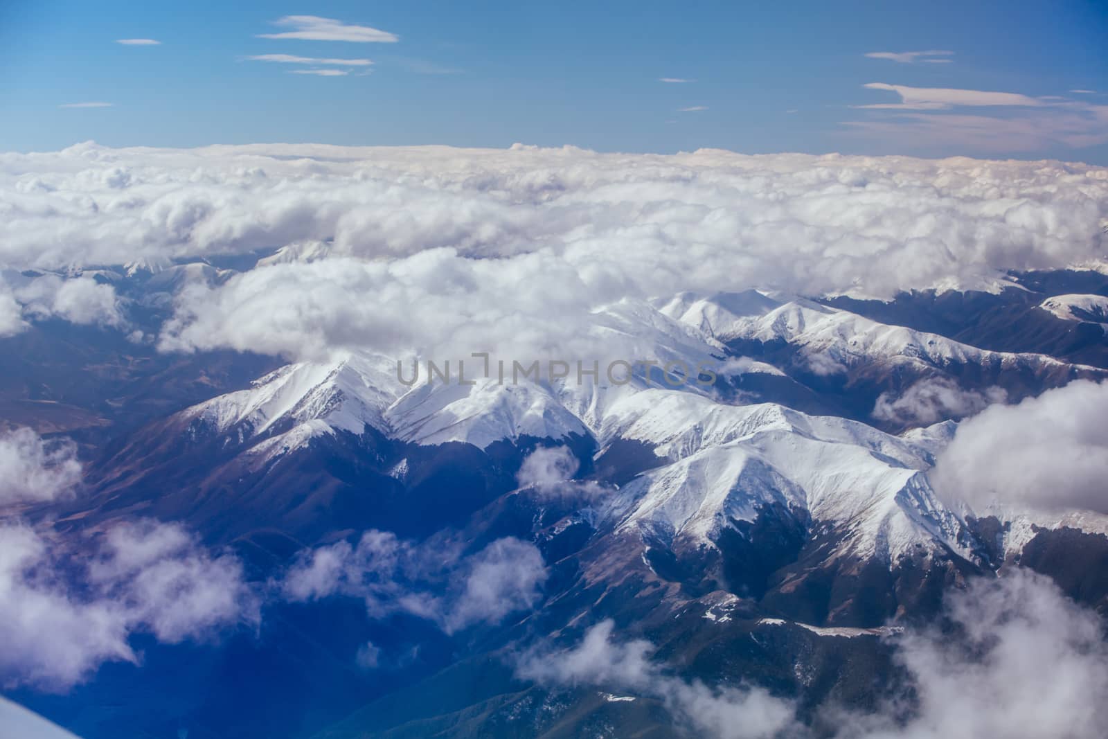 The view over the Great Southern Alps on a sunny spring day in South Island, New Zealand