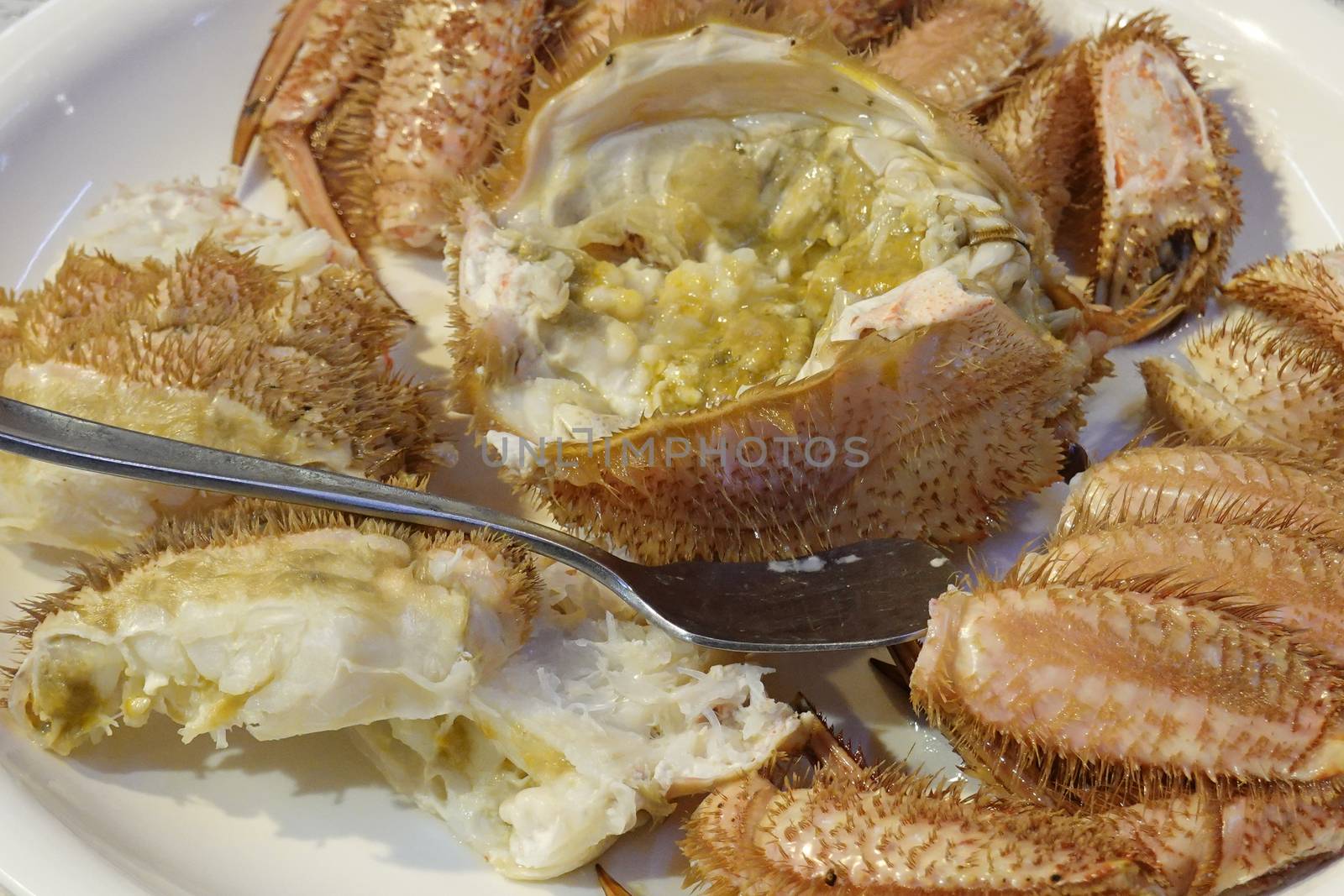 Steamed hair crabs in the Hakodate morning market, Hokkaido.