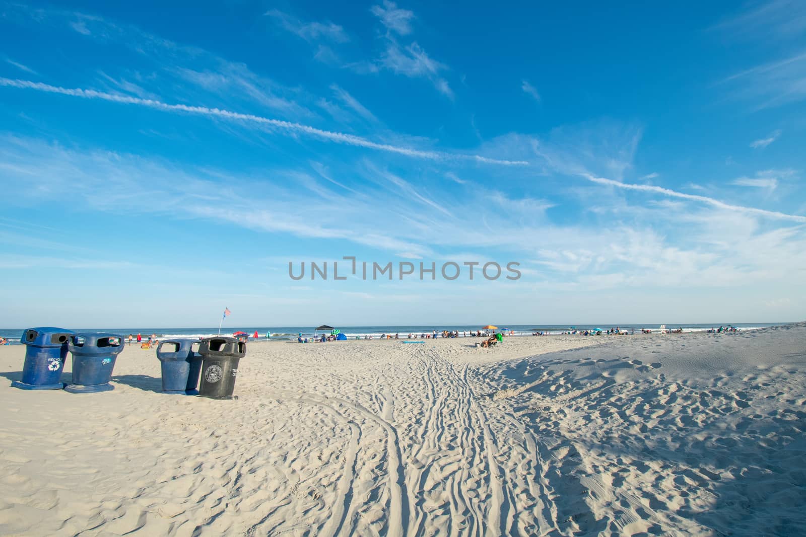 A Gorgeous Sky Over the Wildwood Beach in New Jersey by bju12290