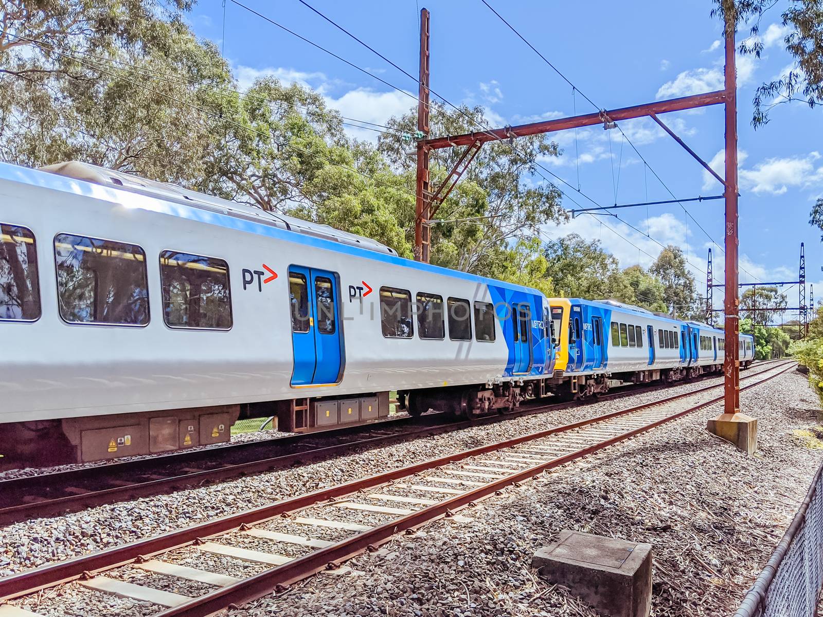 A typical suburban train in Macleod, Melbourne, Victoria, Australia