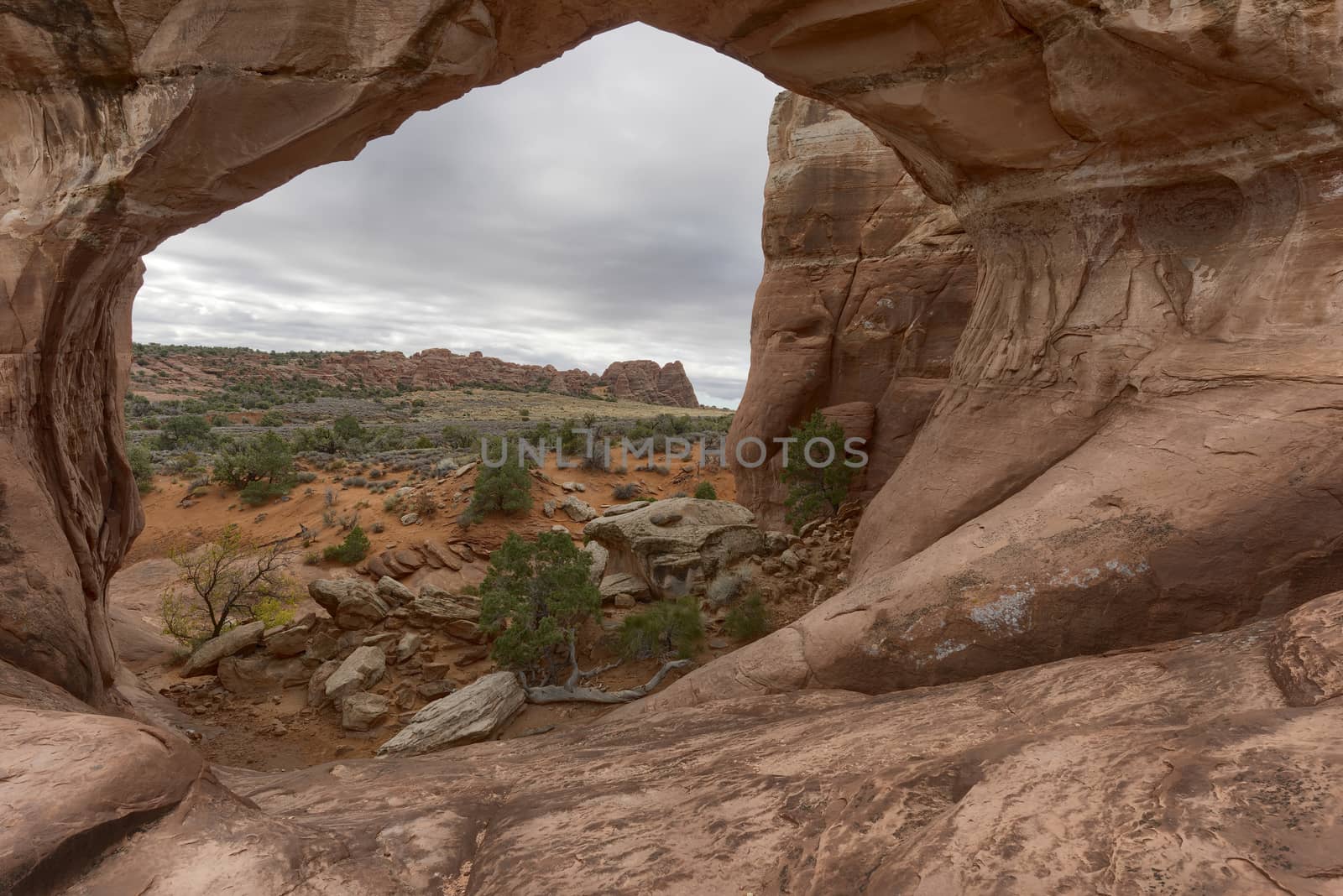 Broken Bow Arch, Utah by emiddelkoop