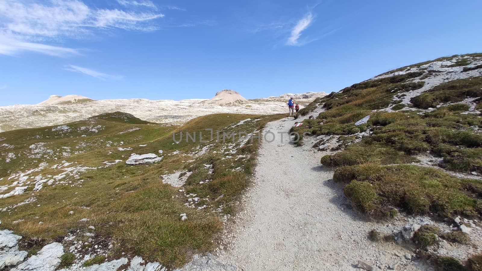 Travelling around the Alps in autumn by yohananegusse