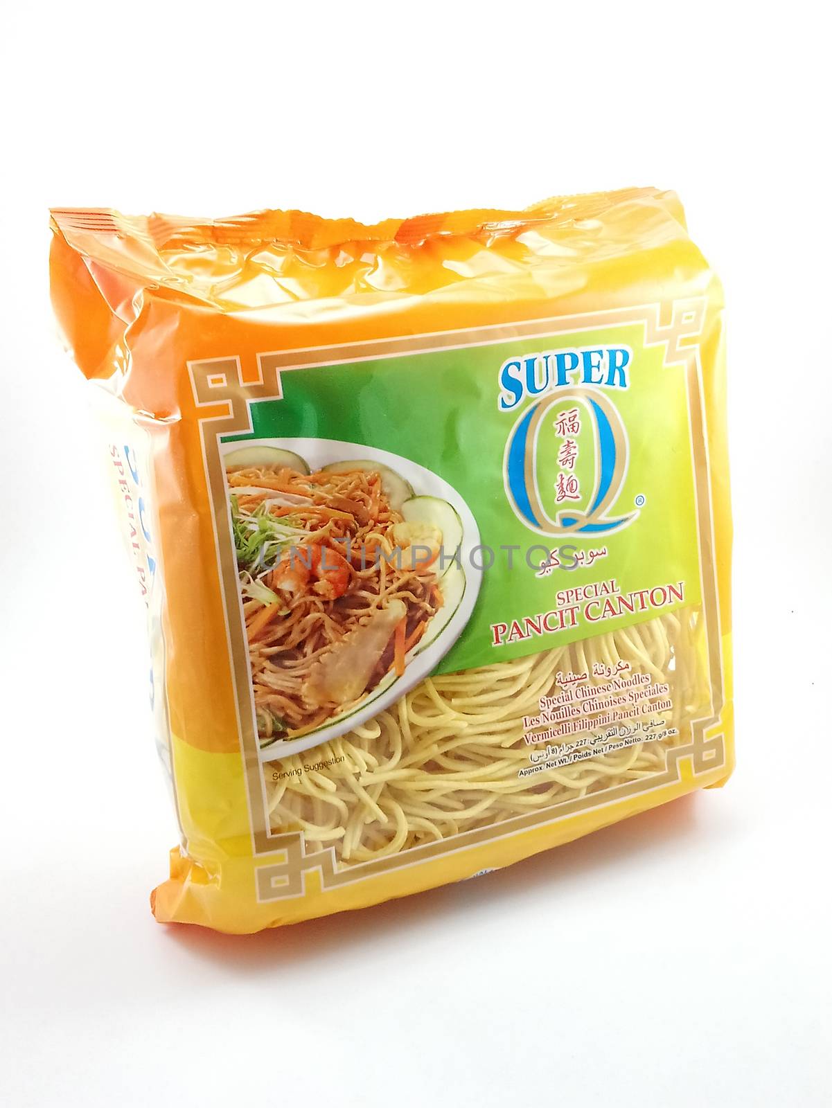 Super q special pancit canton in Manila, Philippines by imwaltersy