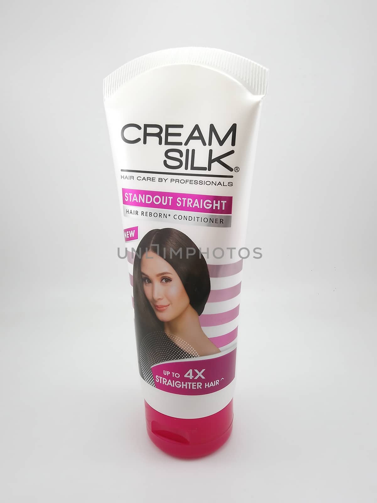 Cream silk standout straight hair conditioner in Manila, Philipp by imwaltersy