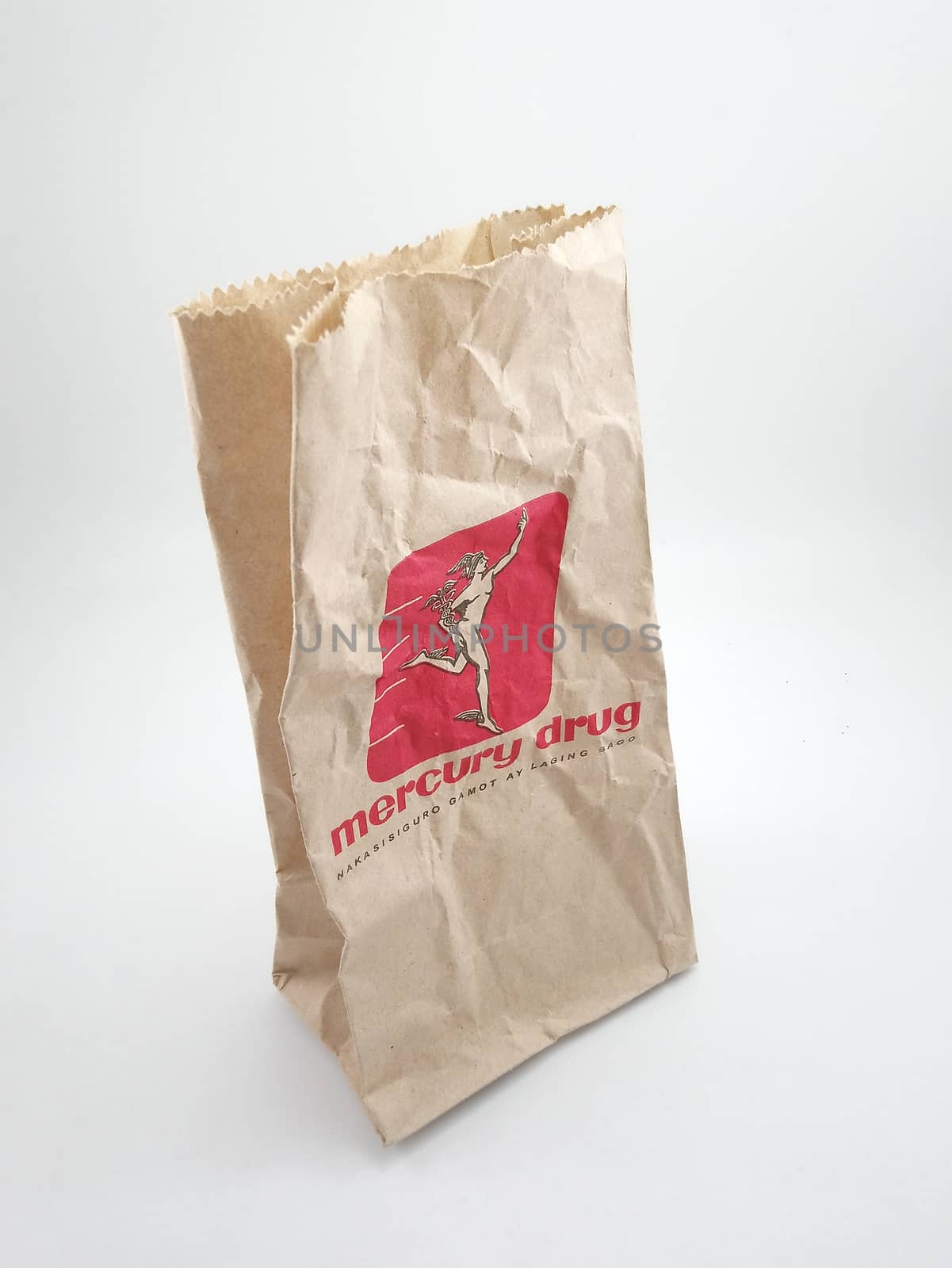 Mercury drug paper bag in Manila, Philippines by imwaltersy