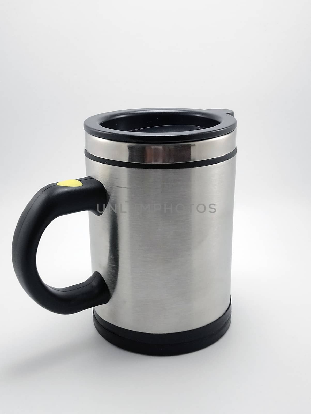 Self stirring mug made from aluminum metal with lid cover by imwaltersy