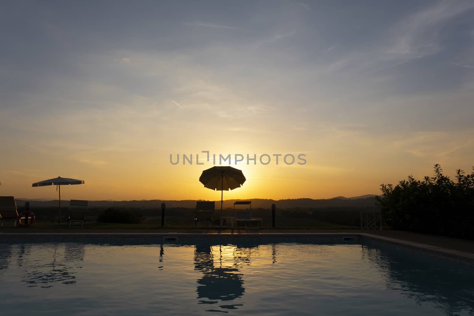 Evening Relaxation Swimming pool and sundown to Eternity