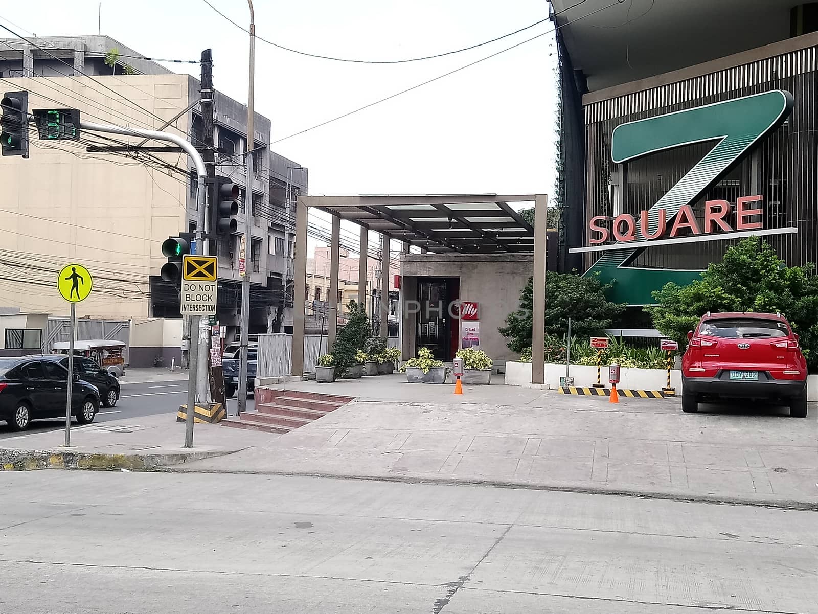 Z square mall facade in Quezon City, Philippines by imwaltersy