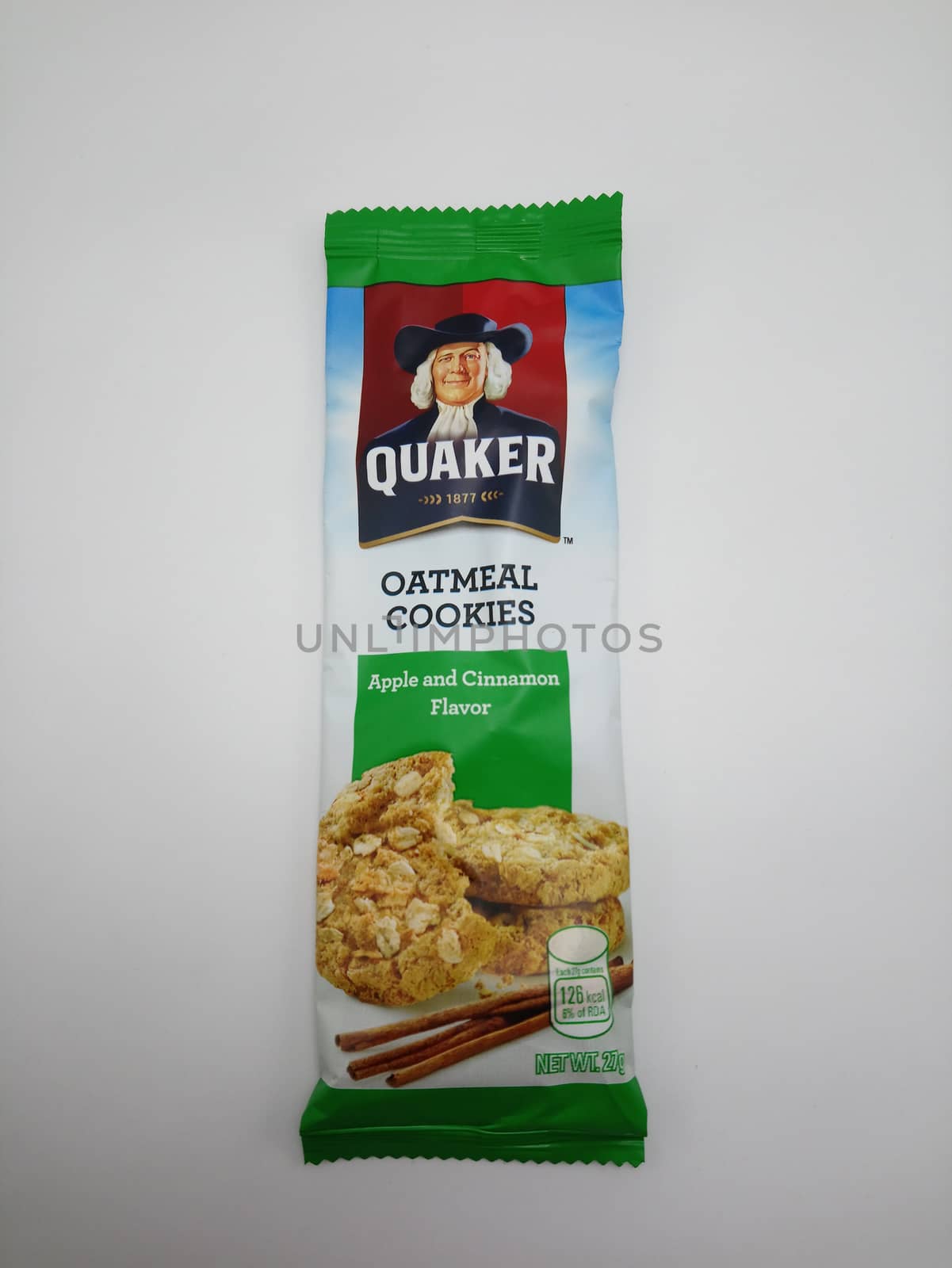 Quaker oatmeal cookies apple and cinnamon flavor in Manila, Phil by imwaltersy