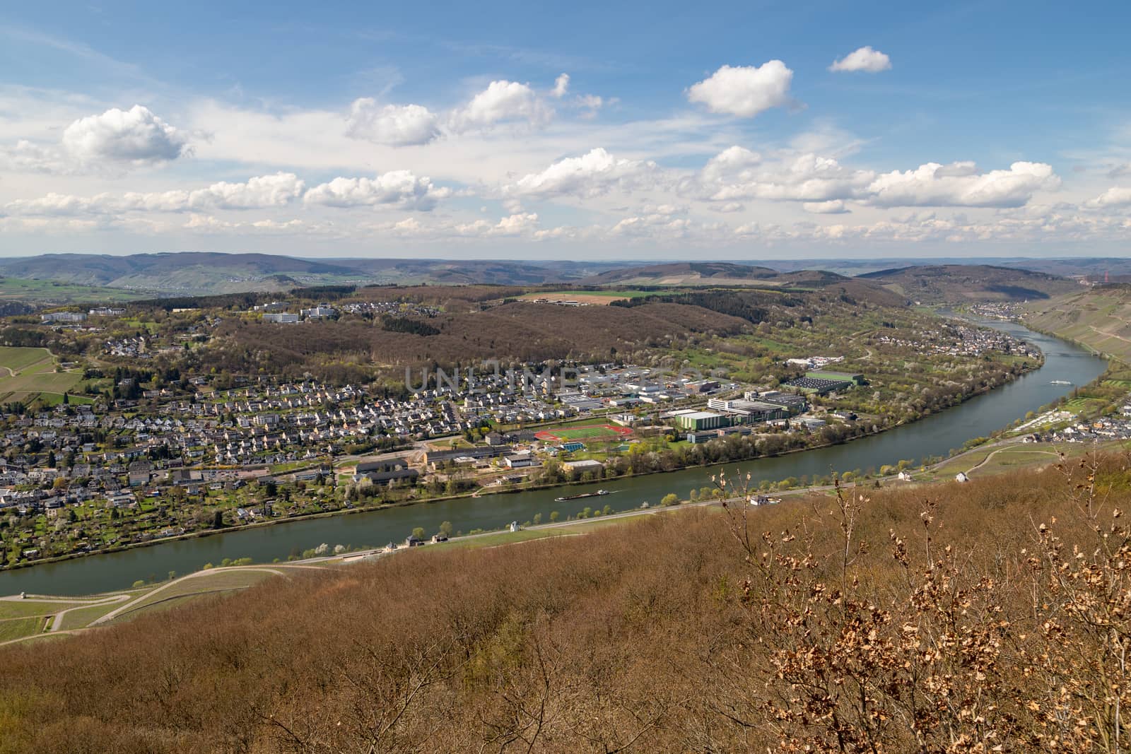 Panoramic view on the valley of the river Moselle and the city Bernkastel-Kues