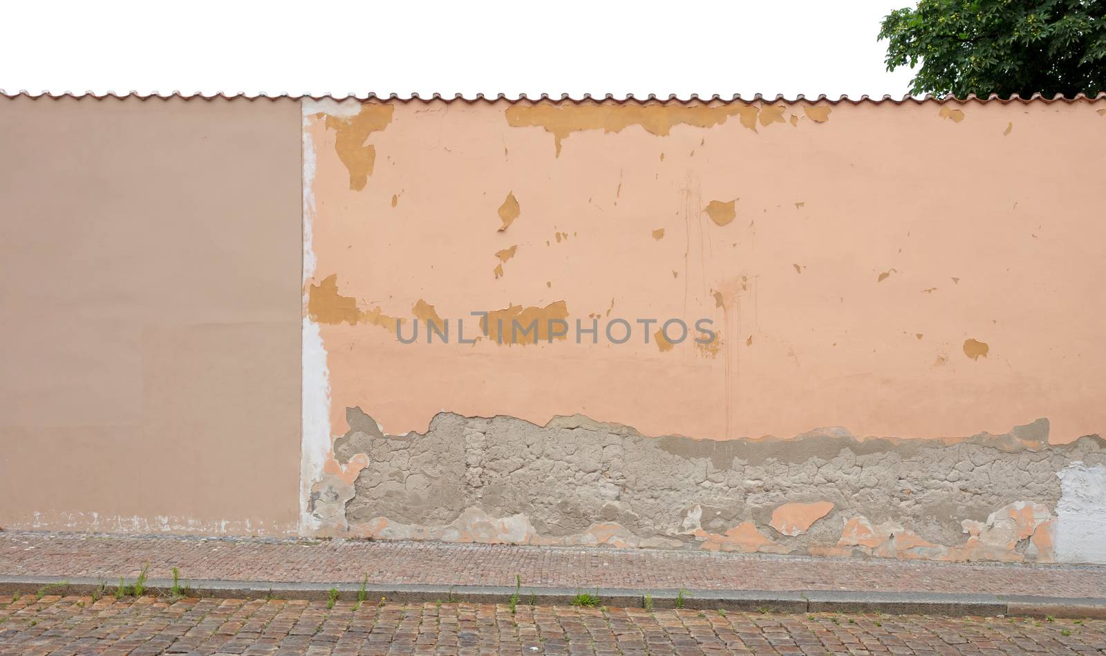Old plaster wall by michaklootwijk