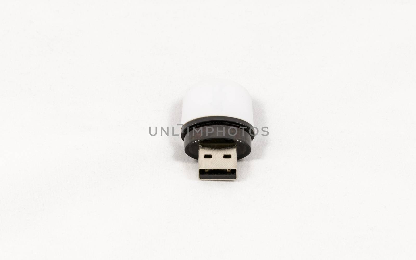 USB flash drive by marcorubino