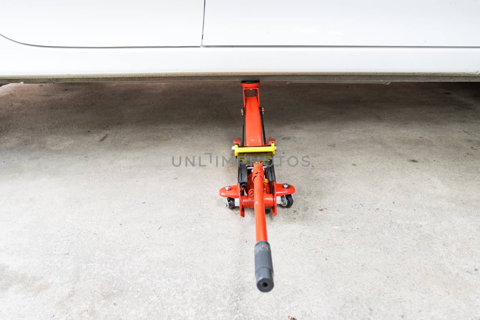 Car floor jack for car for repair check Maintenance of cars 