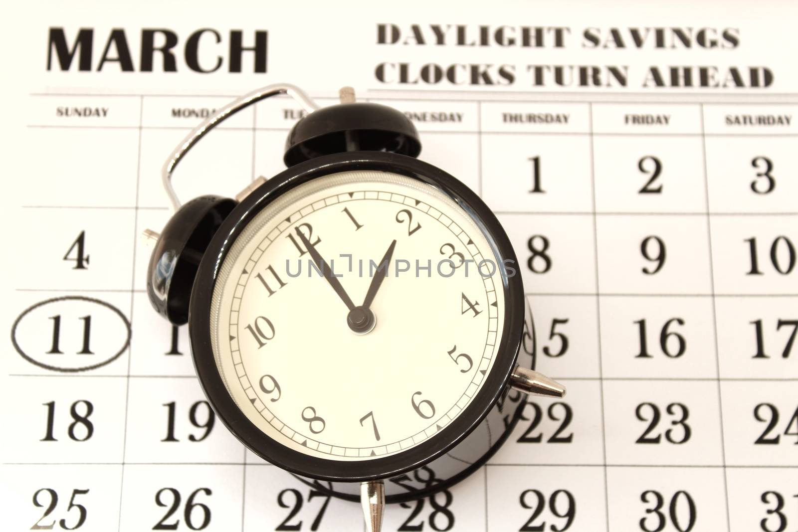 Daylight Savings Spring Forward sunday at 2:00 a.m. March 11 date indicated in the calendar