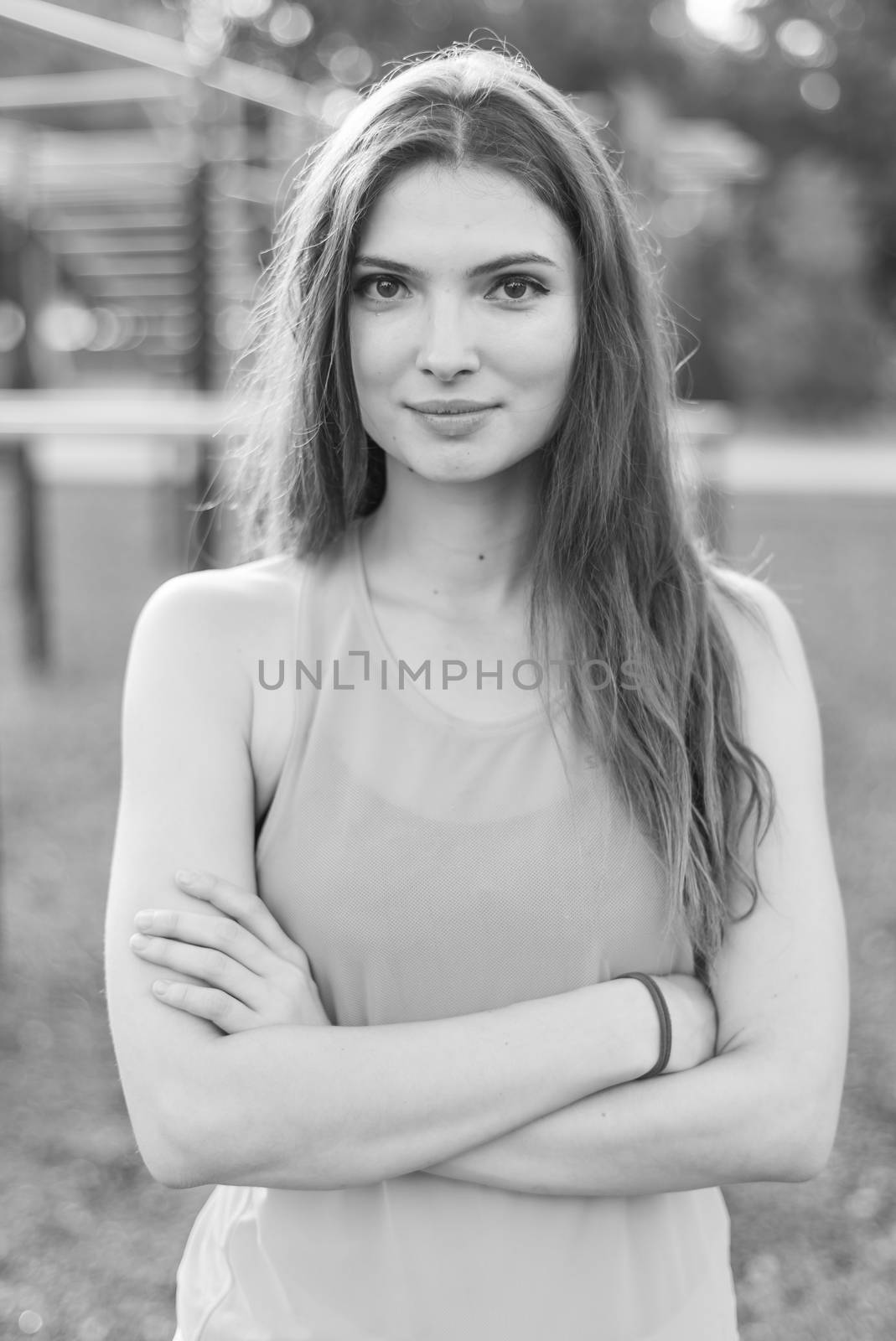 Portrait of a beautiful young sporty girl