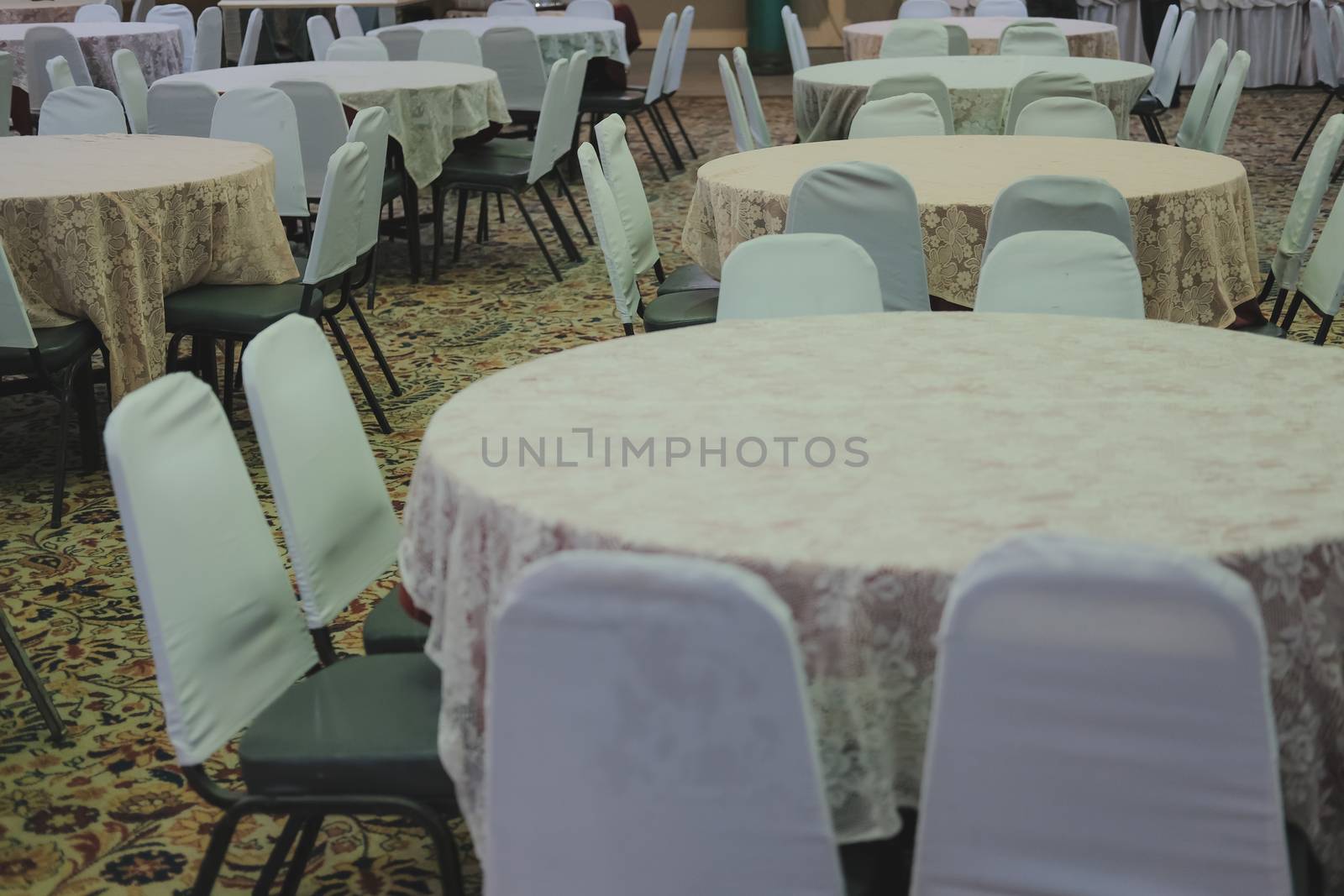 dining table chair arrangement for banquet catering service for wedding party