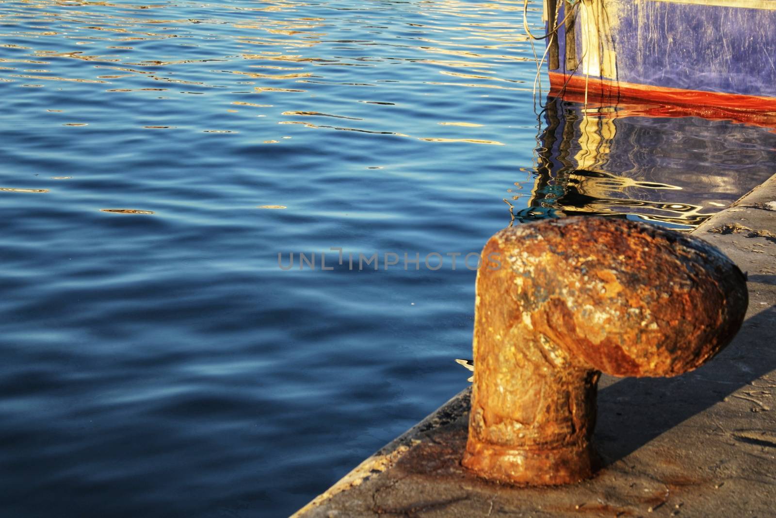 Bollar in the port of Santa Pola, Spain by soniabonet