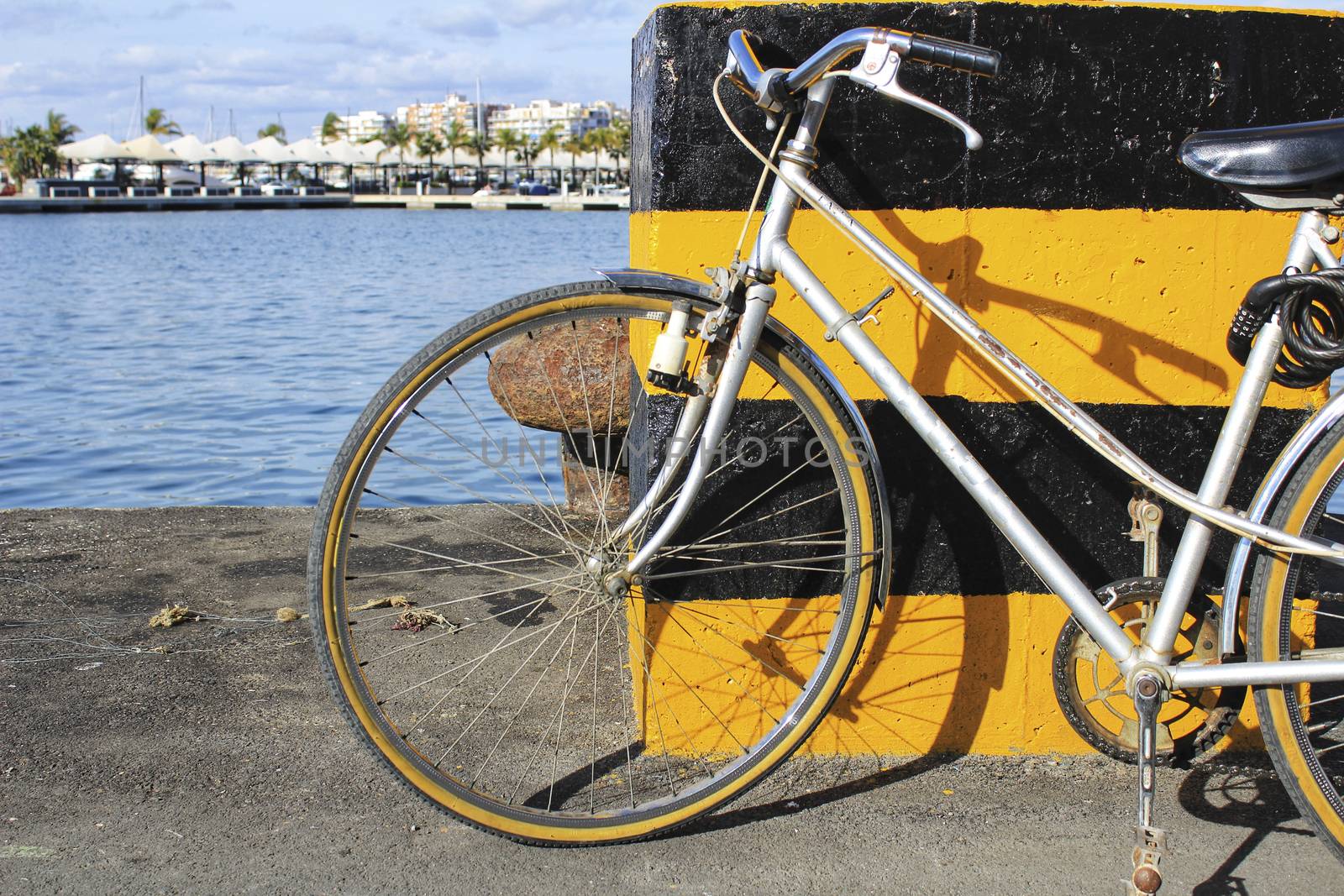 Vintage bicycle by the sea in Spain