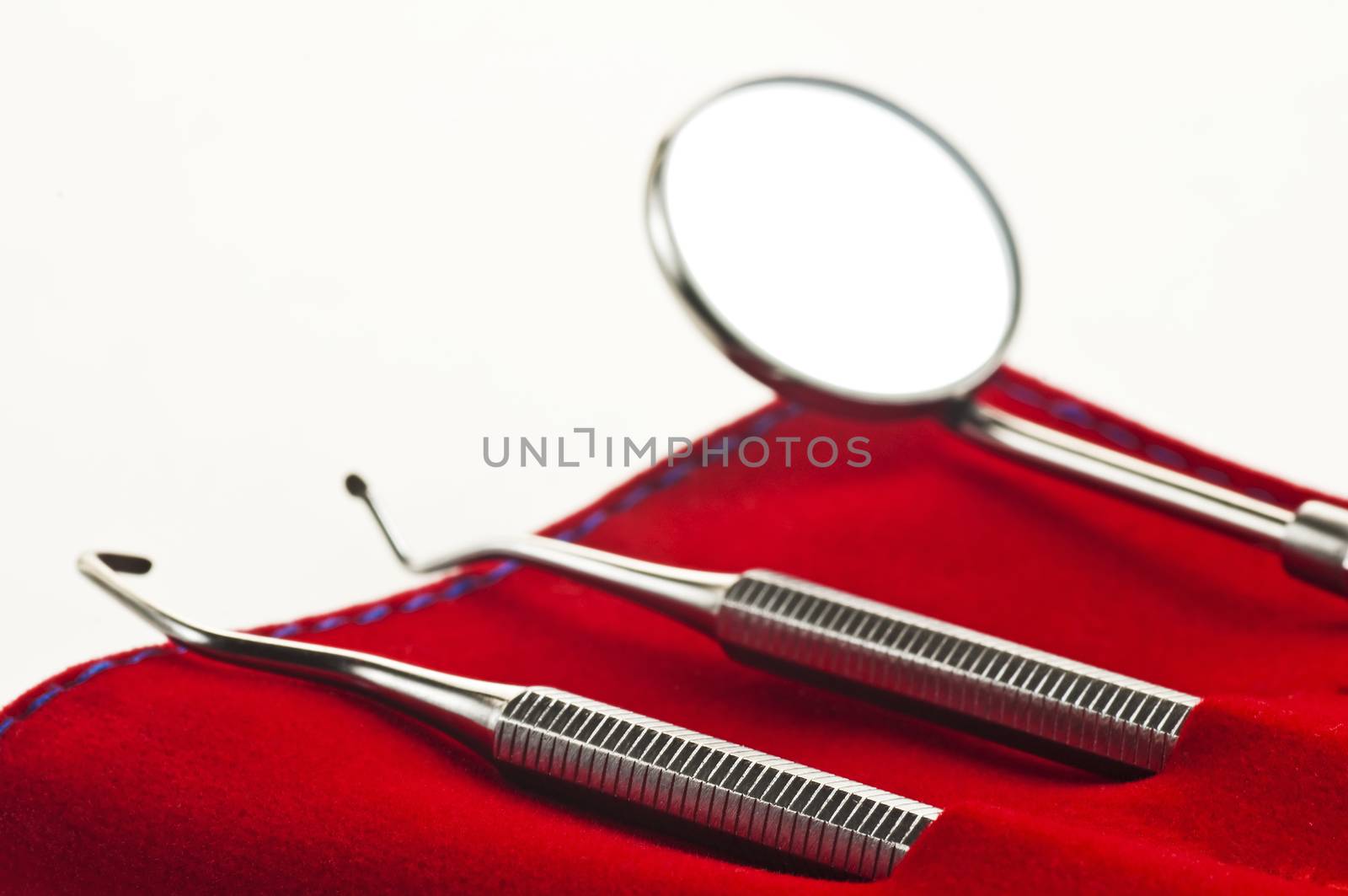 dental instruments by Jochen