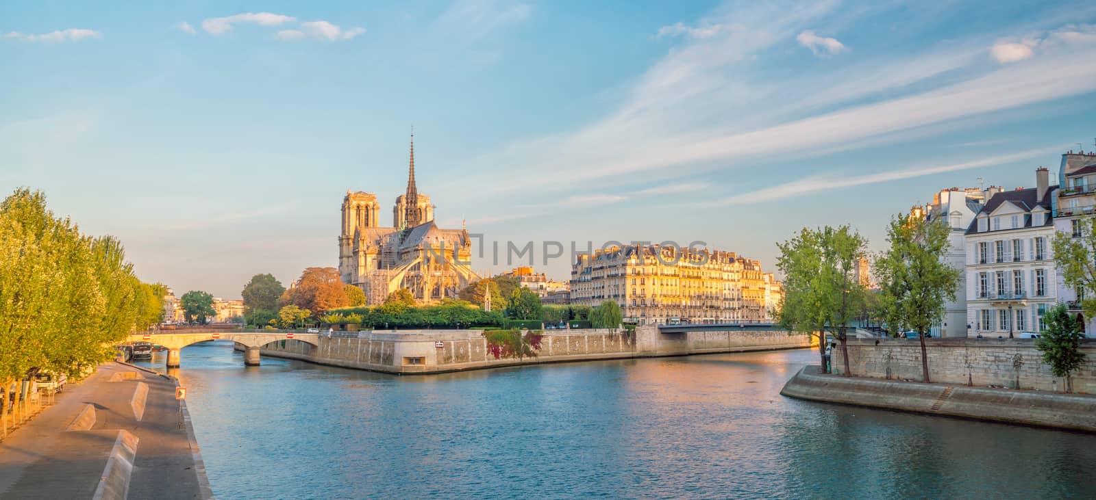 The beautiful Notre Dame de Paris  by f11photo