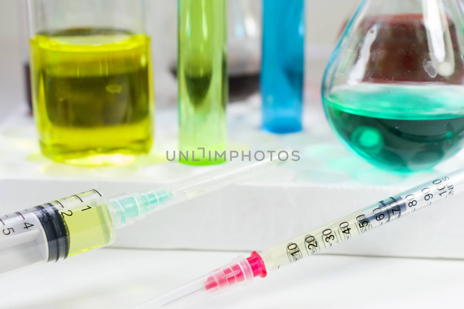 Diabetes vaccine, needle inject with liquid insulin, laboratory diagnoses.