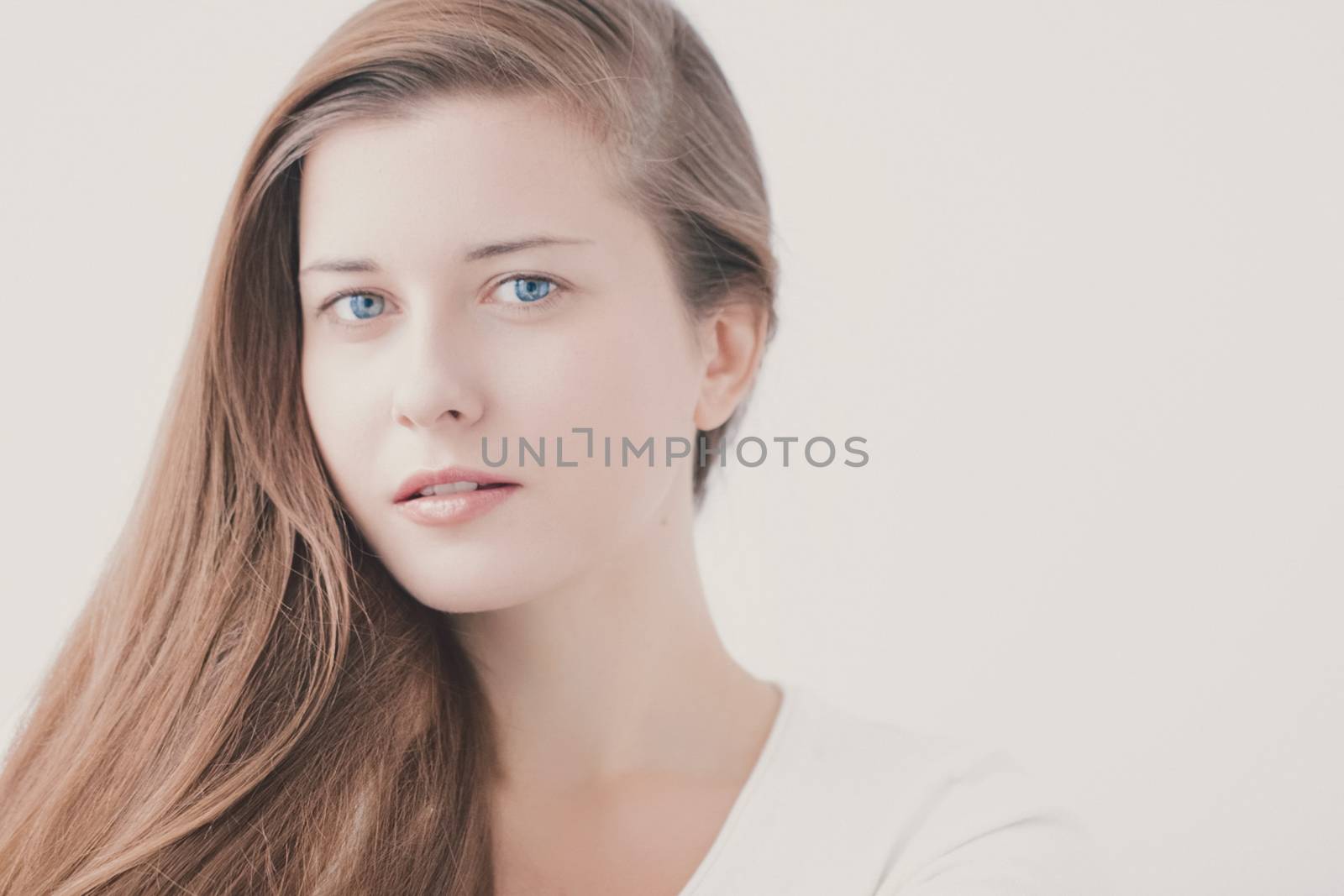 Beauty face portrait of a young woman, natural makeup look, skin by Anneleven